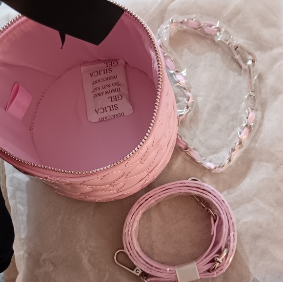 Crossbody Bag (NEW) - Picture 6 of 9